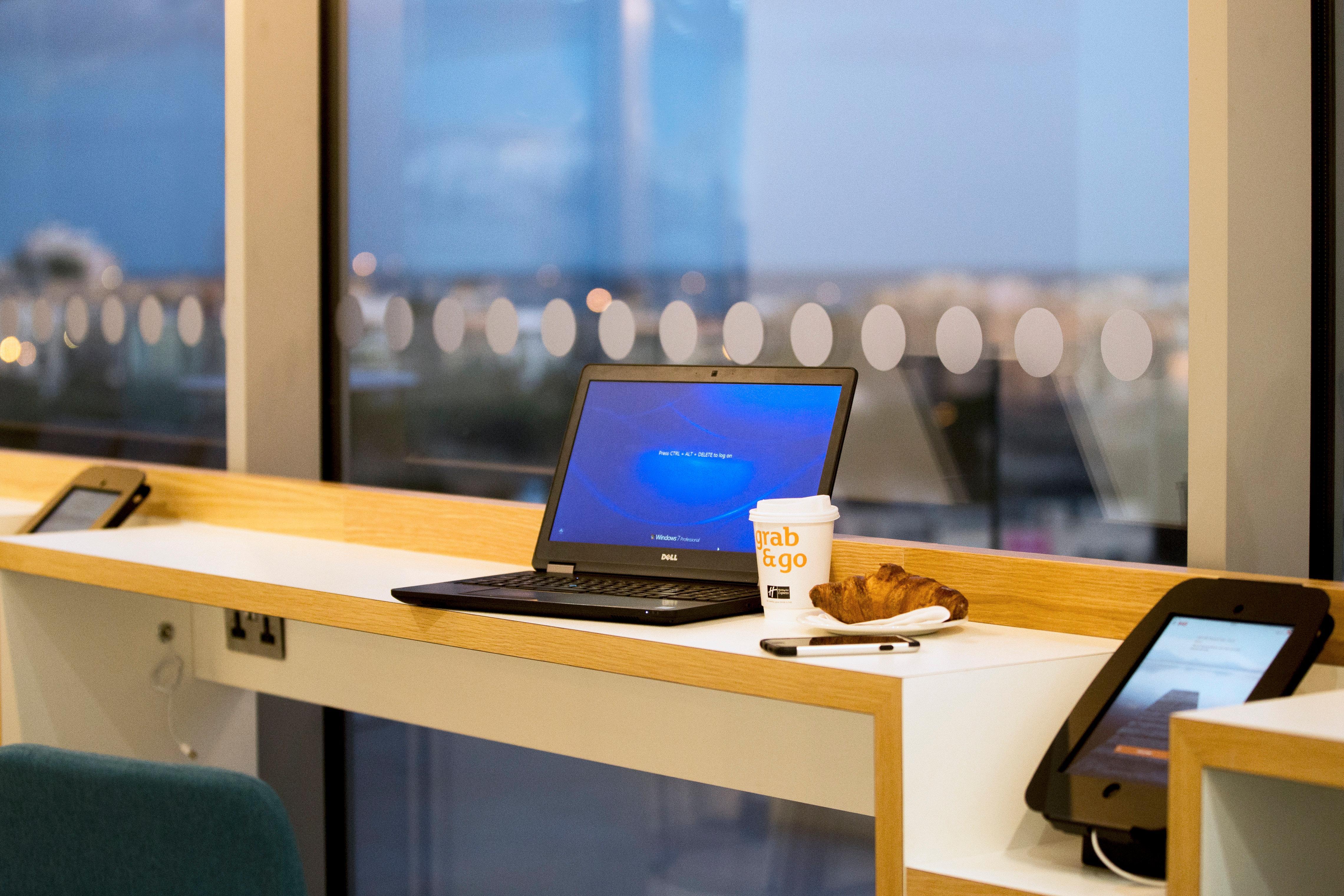 Holiday Inn Express - Malta By Ihg Saint Julian's Eksteriør bilde