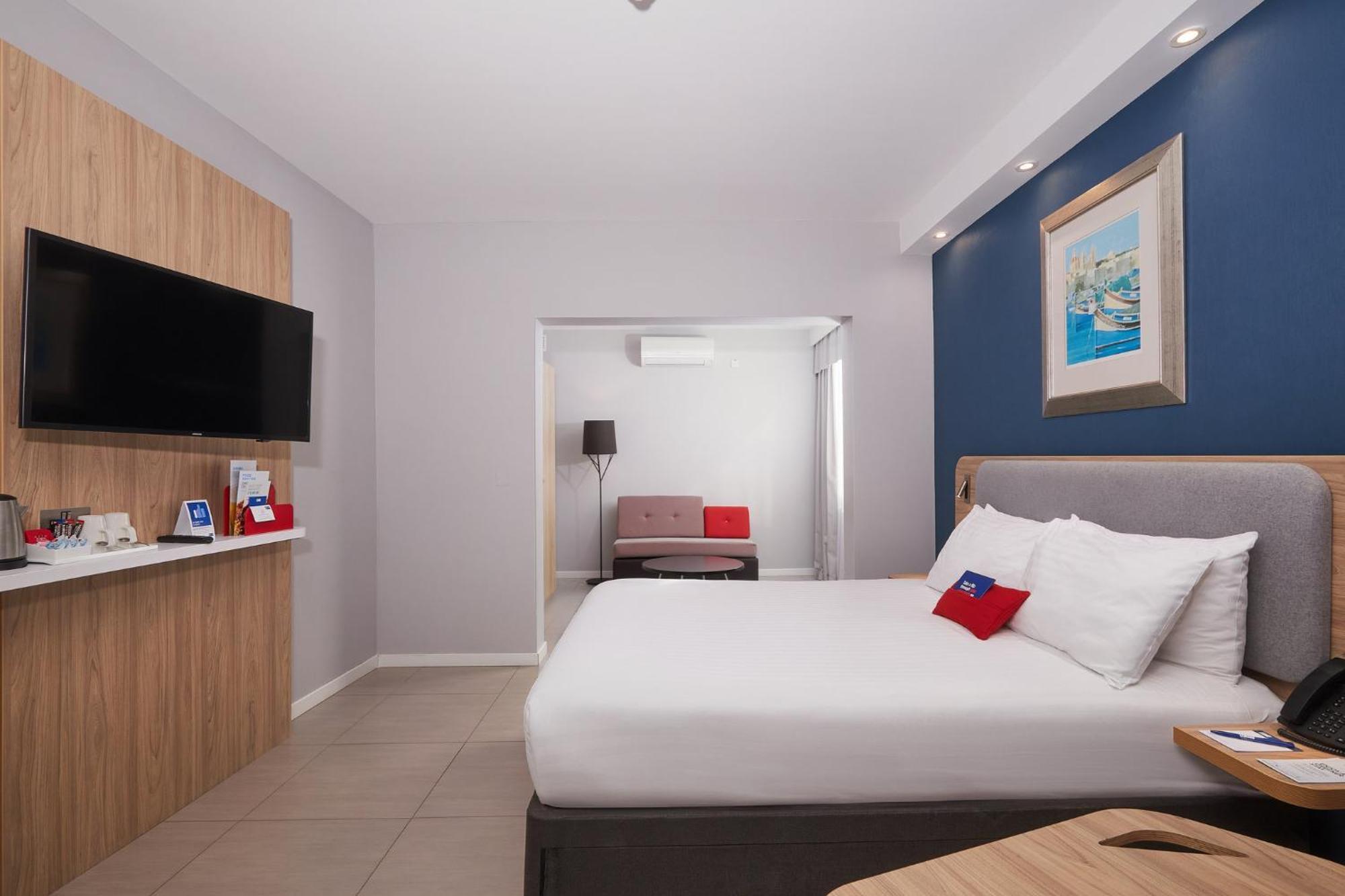 Holiday Inn Express - Malta By Ihg Saint Julian's Eksteriør bilde
