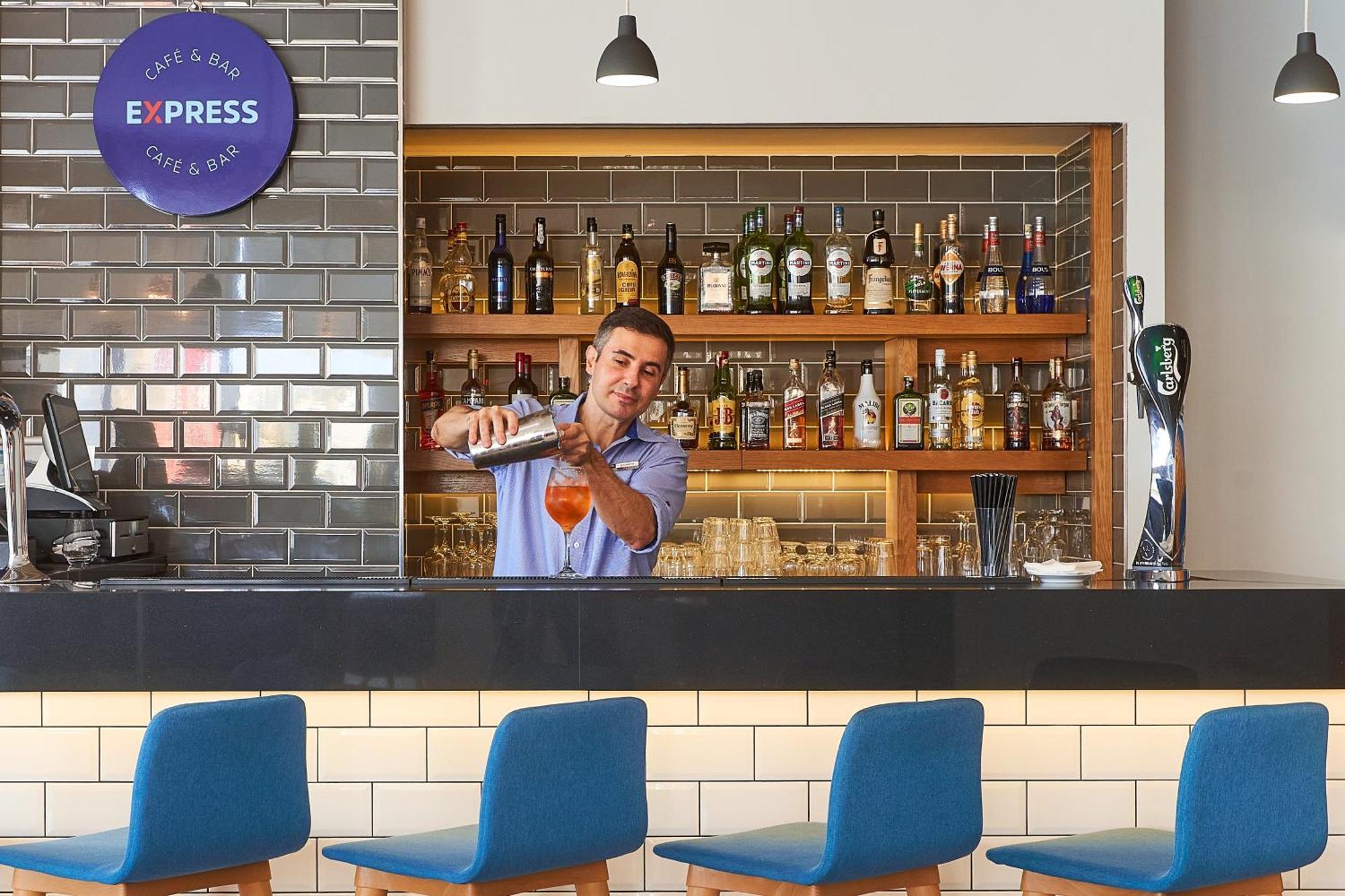 Holiday Inn Express - Malta By Ihg Saint Julian's Eksteriør bilde