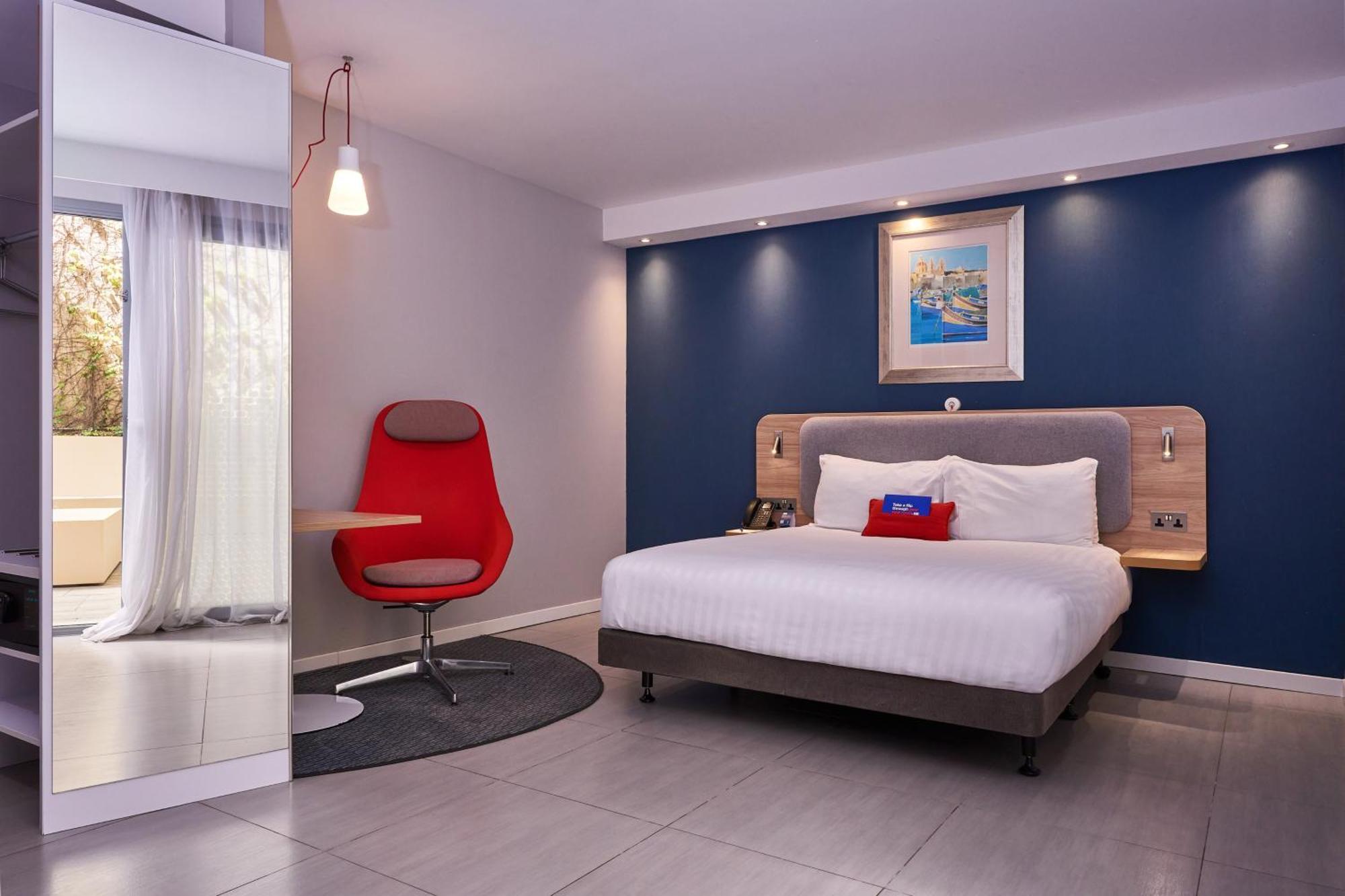 Holiday Inn Express - Malta By Ihg Saint Julian's Eksteriør bilde